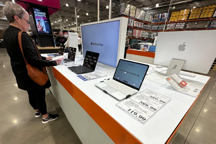 Massive AI buildout poses latest  inflation threat as consumers  pay more for laptops and electricity